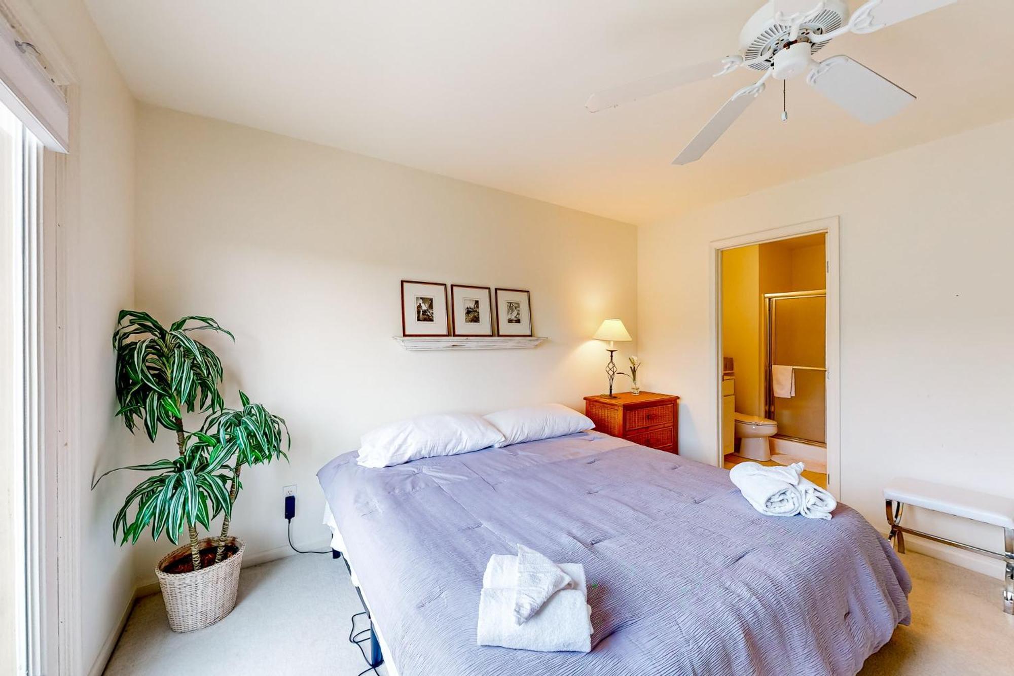Plantations East - 166 Lakeside Dr
